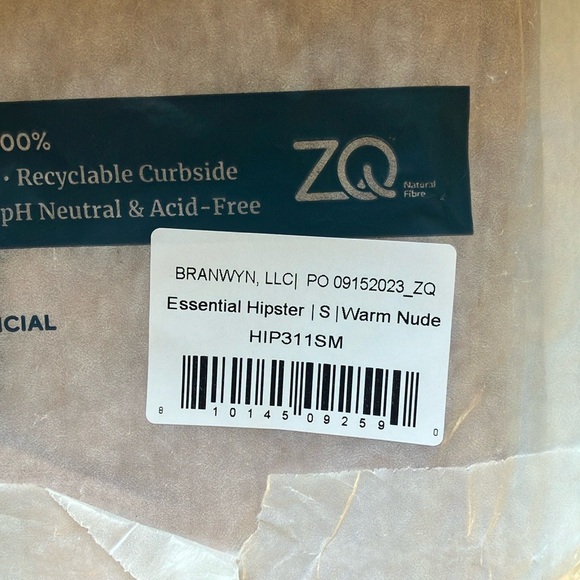 New in Bag Branwyn Essential Hipster Underwear size Small in Warm Nude - Picture 3 of 3